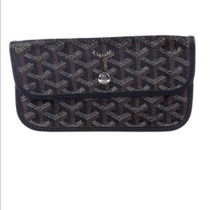 Goyard St Louis Pouch